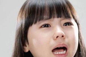 泪水的真相（探索泪水的起源和功能，揭秘人类眼泪的奥秘）