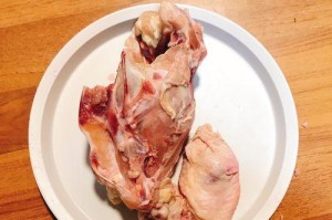 狼狗3个月的最佳饮食选择（全面营养、适口的狼狗幼犬饮食推荐）