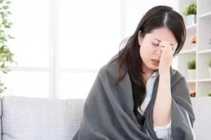 泰迪为何频繁打喷嚏？（探究泰迪打喷嚏的原因及如何缓解）