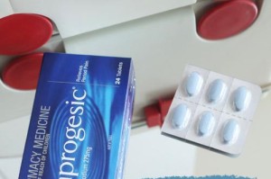 拜耳食物中毒反应时间及关键因素分析（拜耳食物中毒反应时间和影响因素的研究及预防措施）
