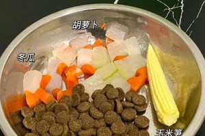 如何给比熊美毛？